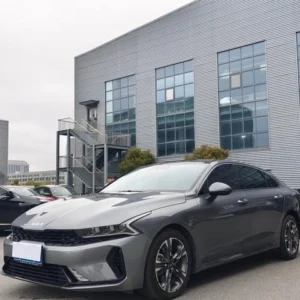 سيارات 2021 Kia K5 مستعملة 2.0T FWD للبيع