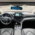 سيارات 2021 Toyota Camry 2.5G Luxury مستعملة 2.5L FWD - صورة التصدير 7