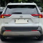 سيارات 2023 Toyota RAV4 Style Plus مستعملة 2.0L FWD - صورة التصدير 5