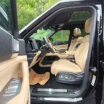 سيارات 2025 Fangchengbao 8 مستعملة 2.0T AWD سعر الوكيل - صورة التصدير 4