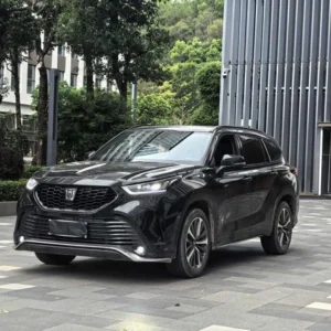 2024 Toyota Crown Kluger Hybrid usado 2.5L AWD