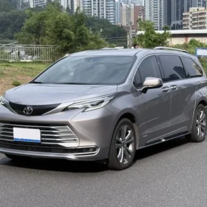 2024 Toyota Sienna Hybrid usado 2.5L FWD Exportación Global
