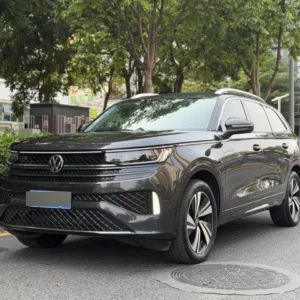2024 Volkswagen Tavendor 380TSI R Line usado 2.0T AWD