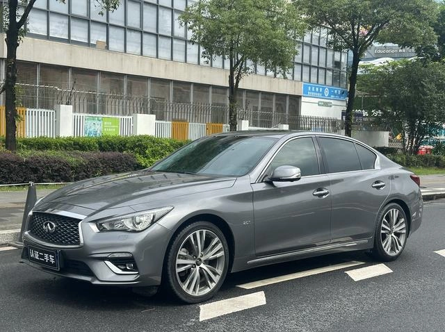 2022 Infiniti Q50L с пробегом 2.0T RWD