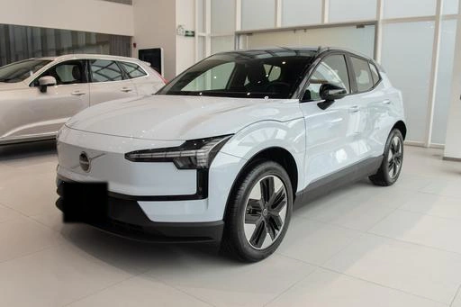 Volvo Ex30 2026 66Kwh Awd