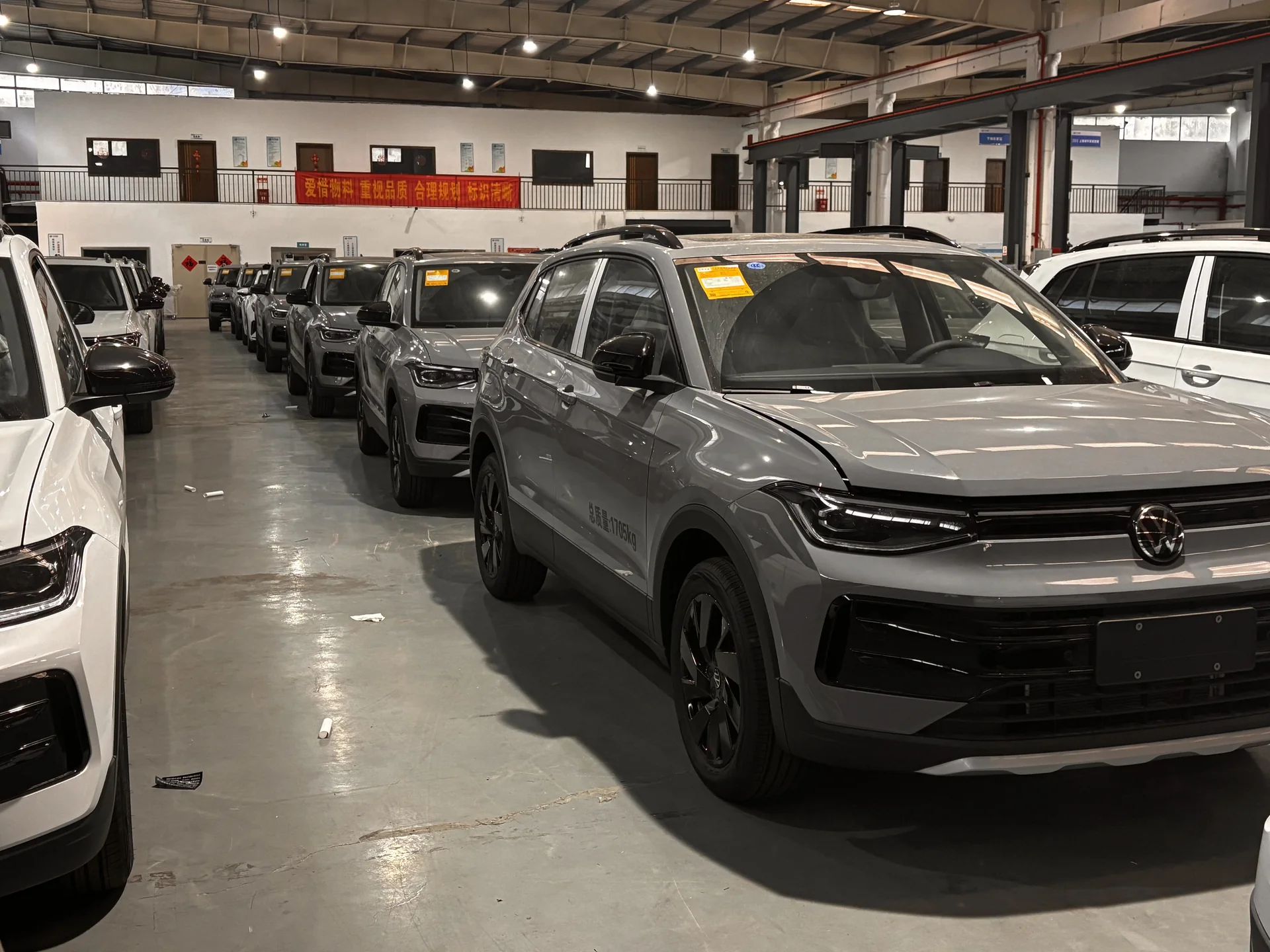0KM Wholesale Vehicle Export Inventory Warehouse